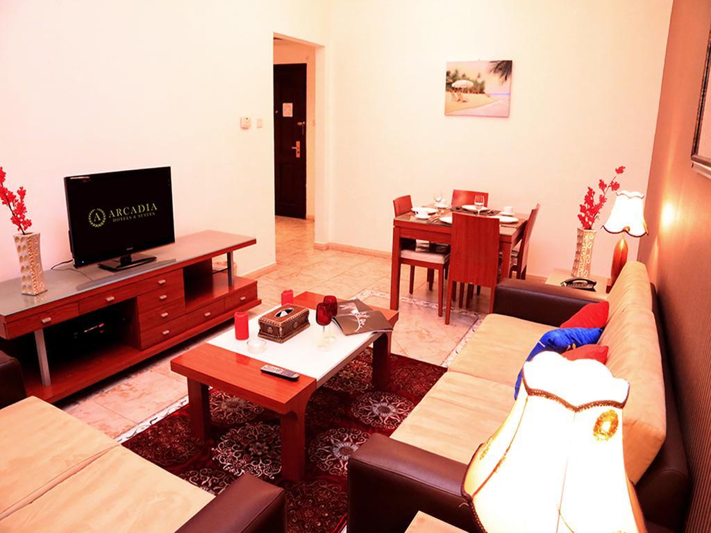 Arcadia Hotel Suites Sharjah Exteriör bild