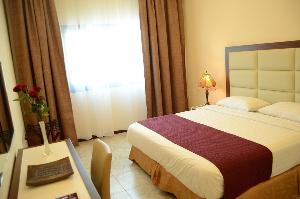 Arcadia Hotel Suites Sharjah Exteriör bild