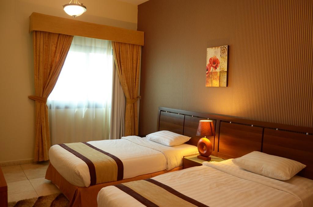 Arcadia Hotel Suites Sharjah Exteriör bild