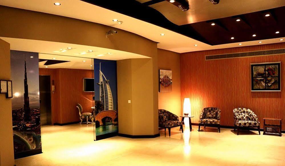 Arcadia Hotel Suites Sharjah Exteriör bild