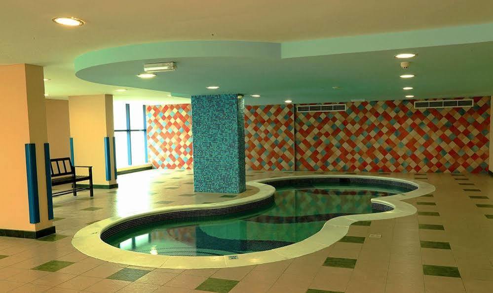 Arcadia Hotel Suites Sharjah Exteriör bild